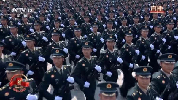 金瑞鼎盛 核常兼备 全域慑战！火箭军方队接受检阅
